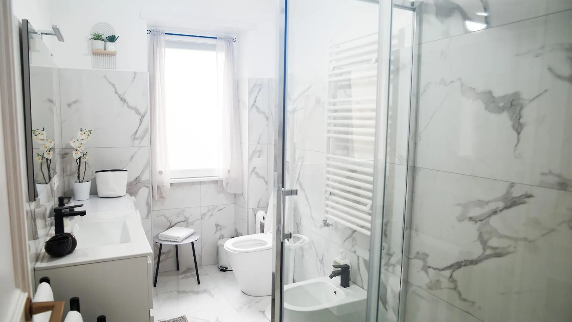 Thery House - Tiburtina Apartment Rome Italy
