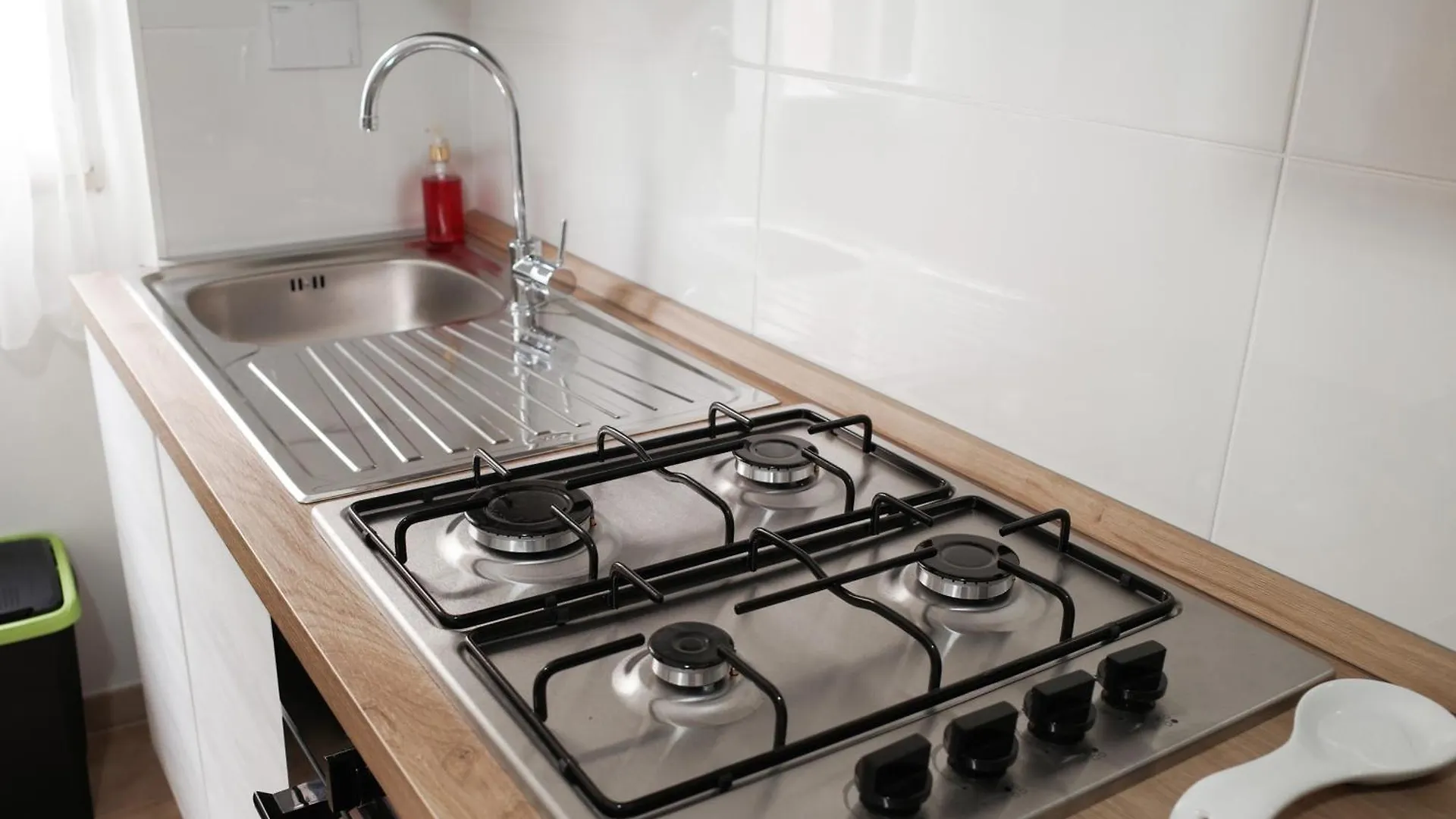Thery House - Tiburtina Apartment Rome