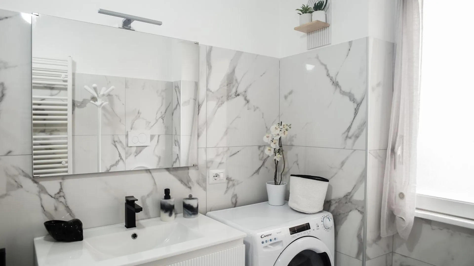 Thery House - Tiburtina Apartment Rome